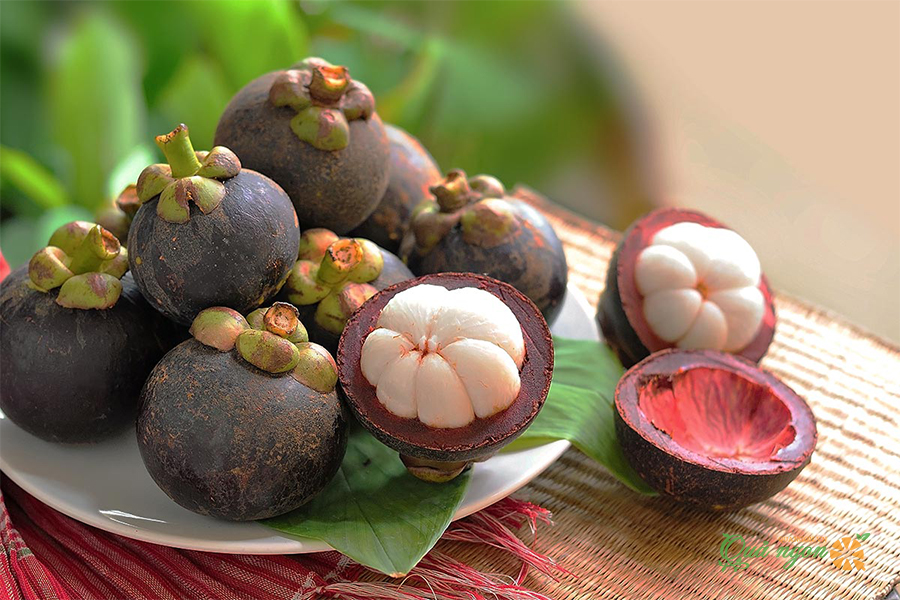 Măng cụt có tác dụng làm giảm nguy cơ thoái hóa điểm vàng ở phụ nữ.