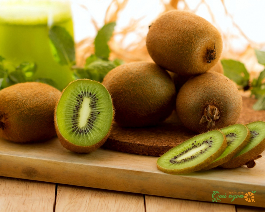 Kiwi: Ngăn ngừa tóc bạc sớm