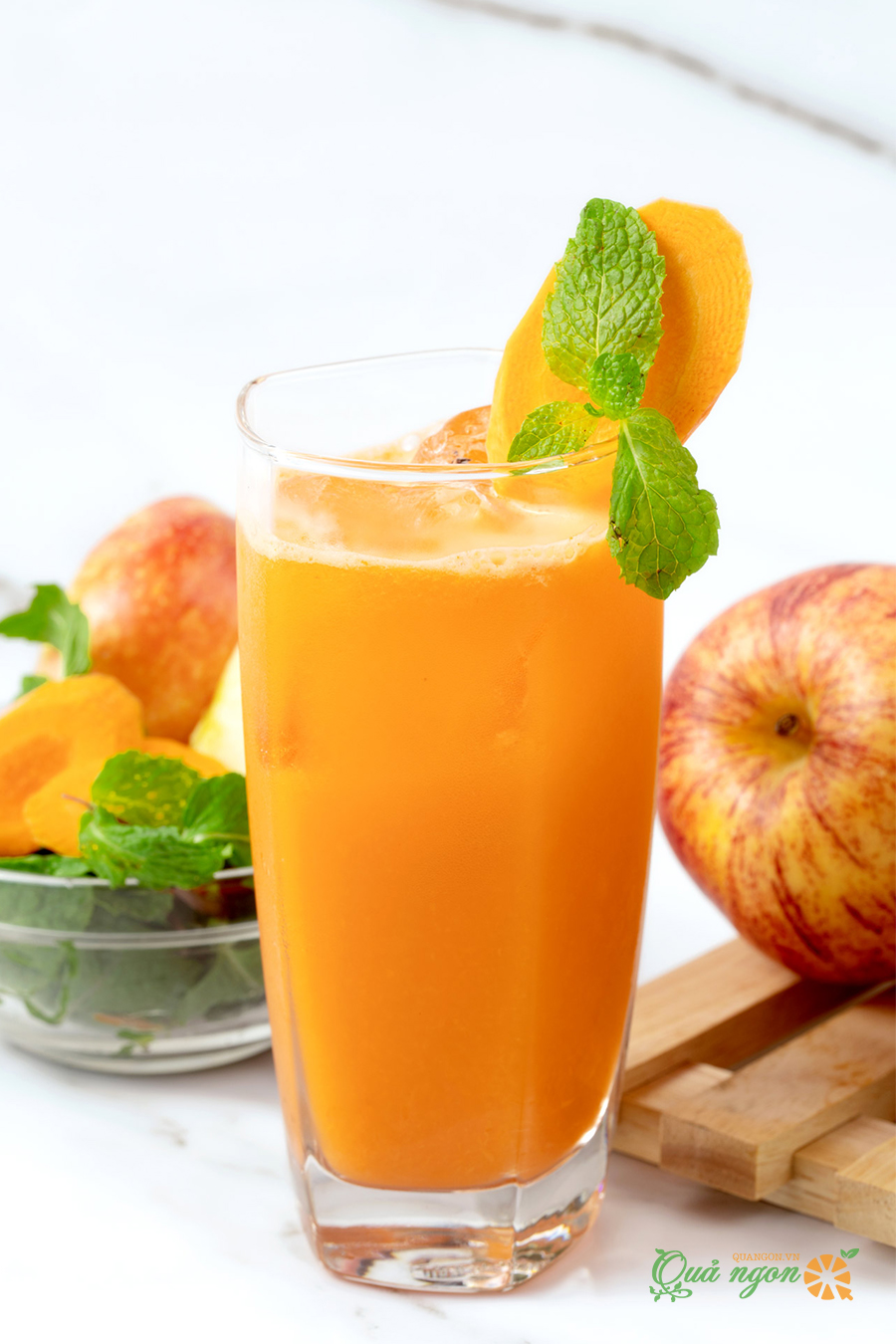 Nước ép gừng táo cà rốt