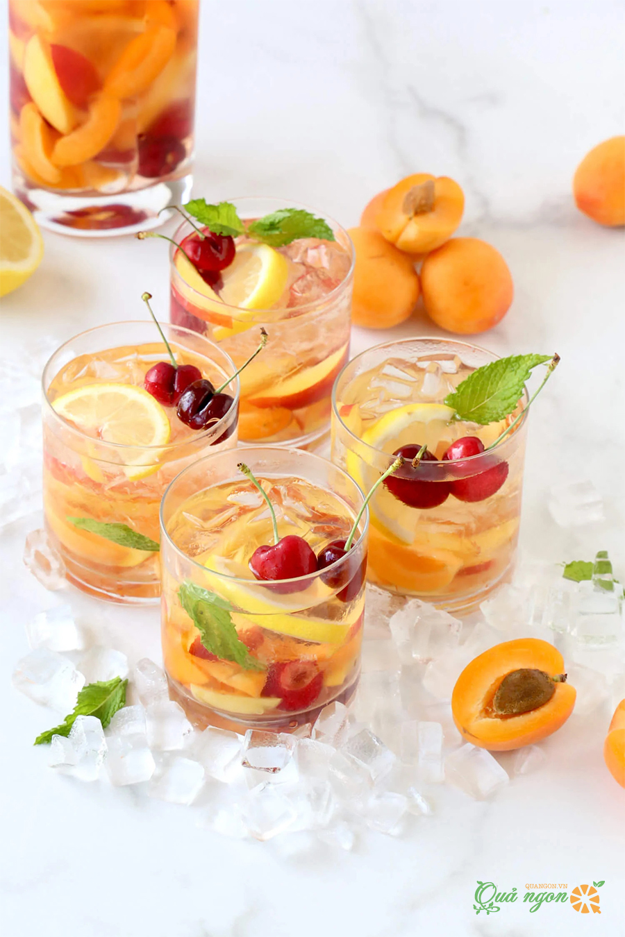 Cách pha chế Sangria Rosé mùa hè tuyệt vời nhất